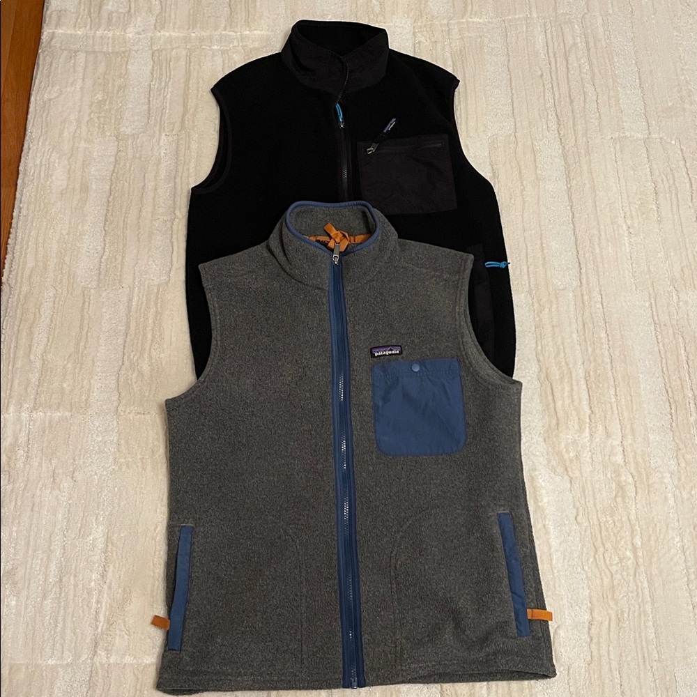 Two Patagonia Synchilla Fleece Vest Size Medium 1-black 1-grey
